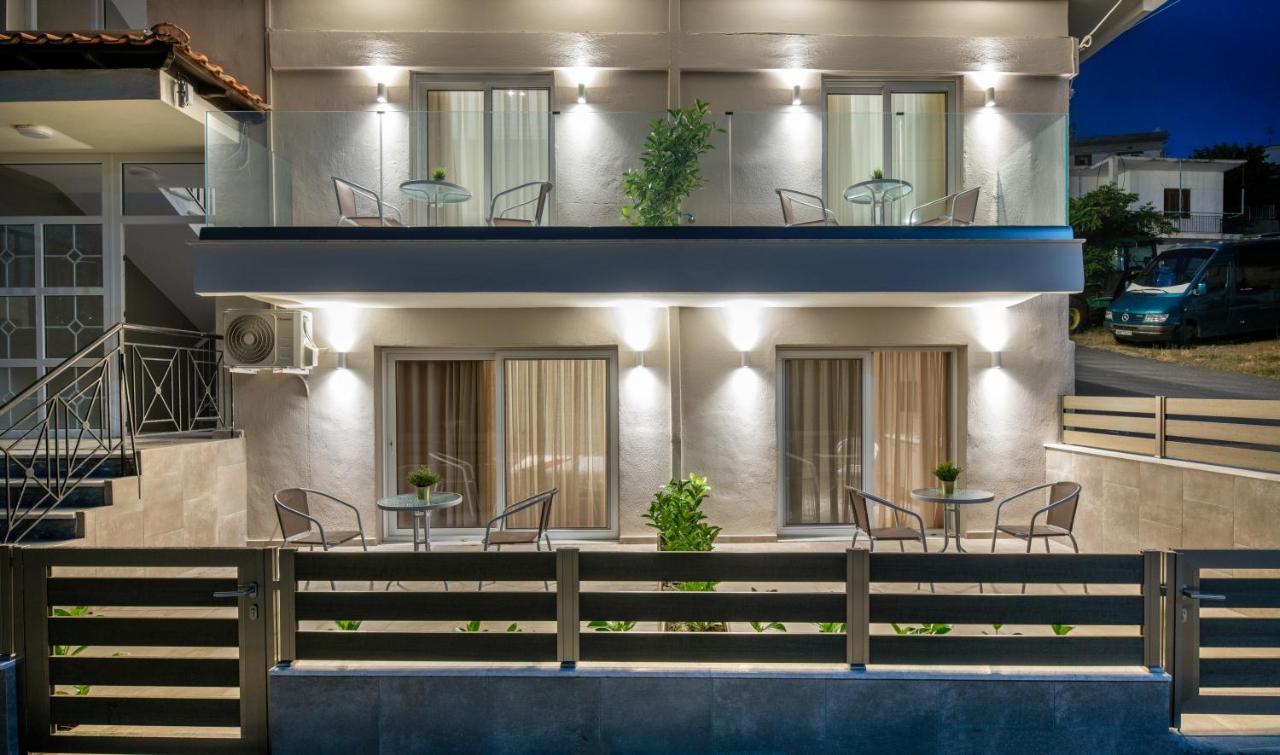 Olenia Luxury Apartments 1 Néos Marmarás Exterior foto